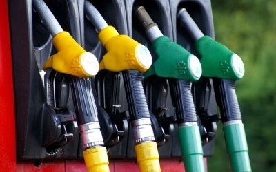 С 01.07.2019 года вводится лицензирование всех субъектов хозяйствования, осуществляющих производство, хранение горючего, оптовую и розничную торговлю топливом